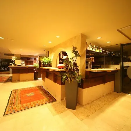 La Pauel Otel 3*
