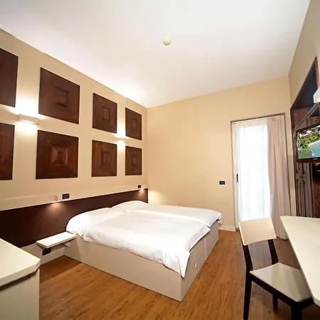 Otel La Pauel