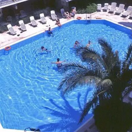 La Pauel Otel