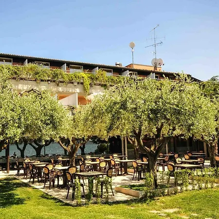 Otel La Pauel Sirmione